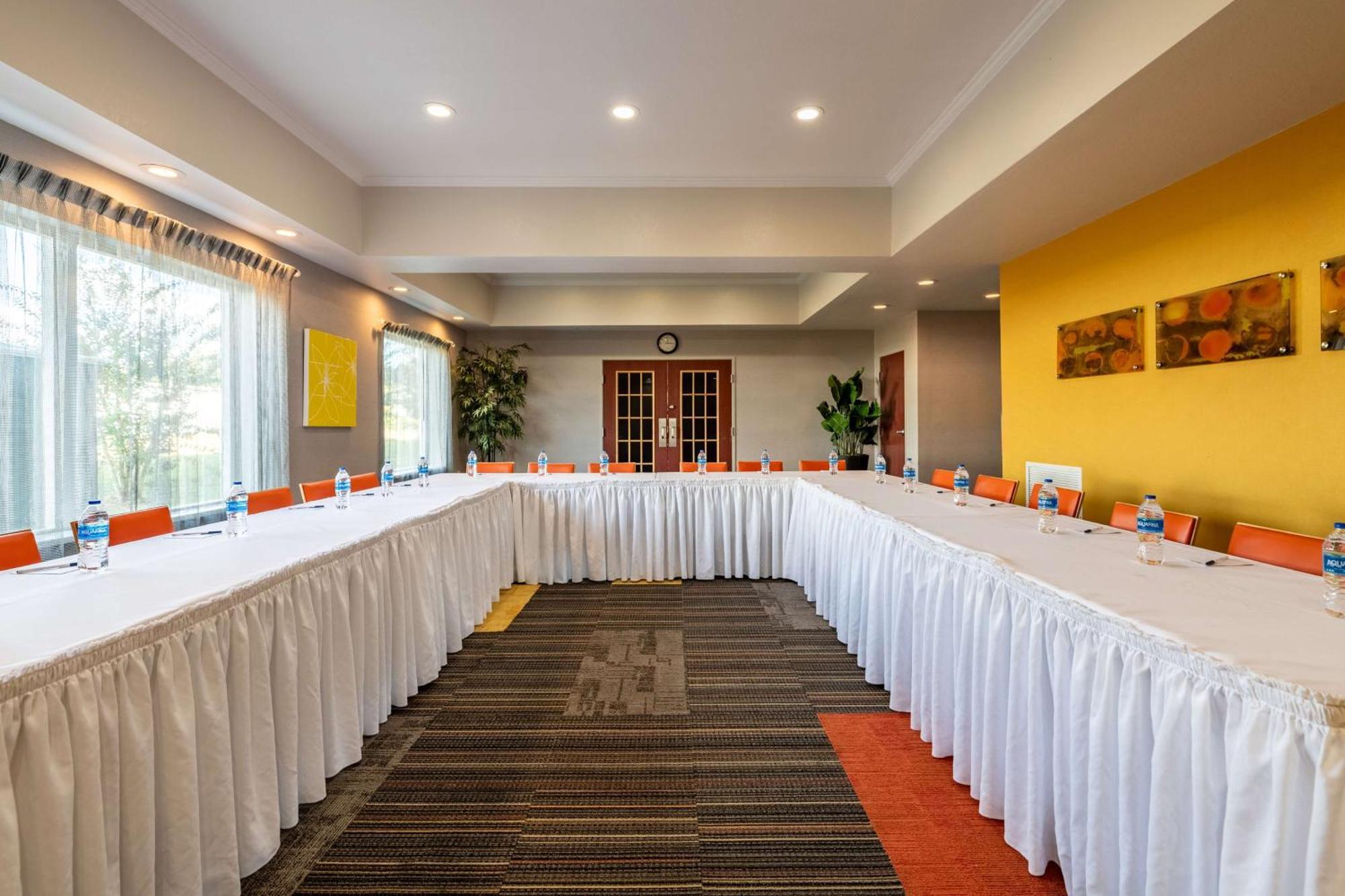 Best Western Auburndale Inn & Suites Экстерьер фото