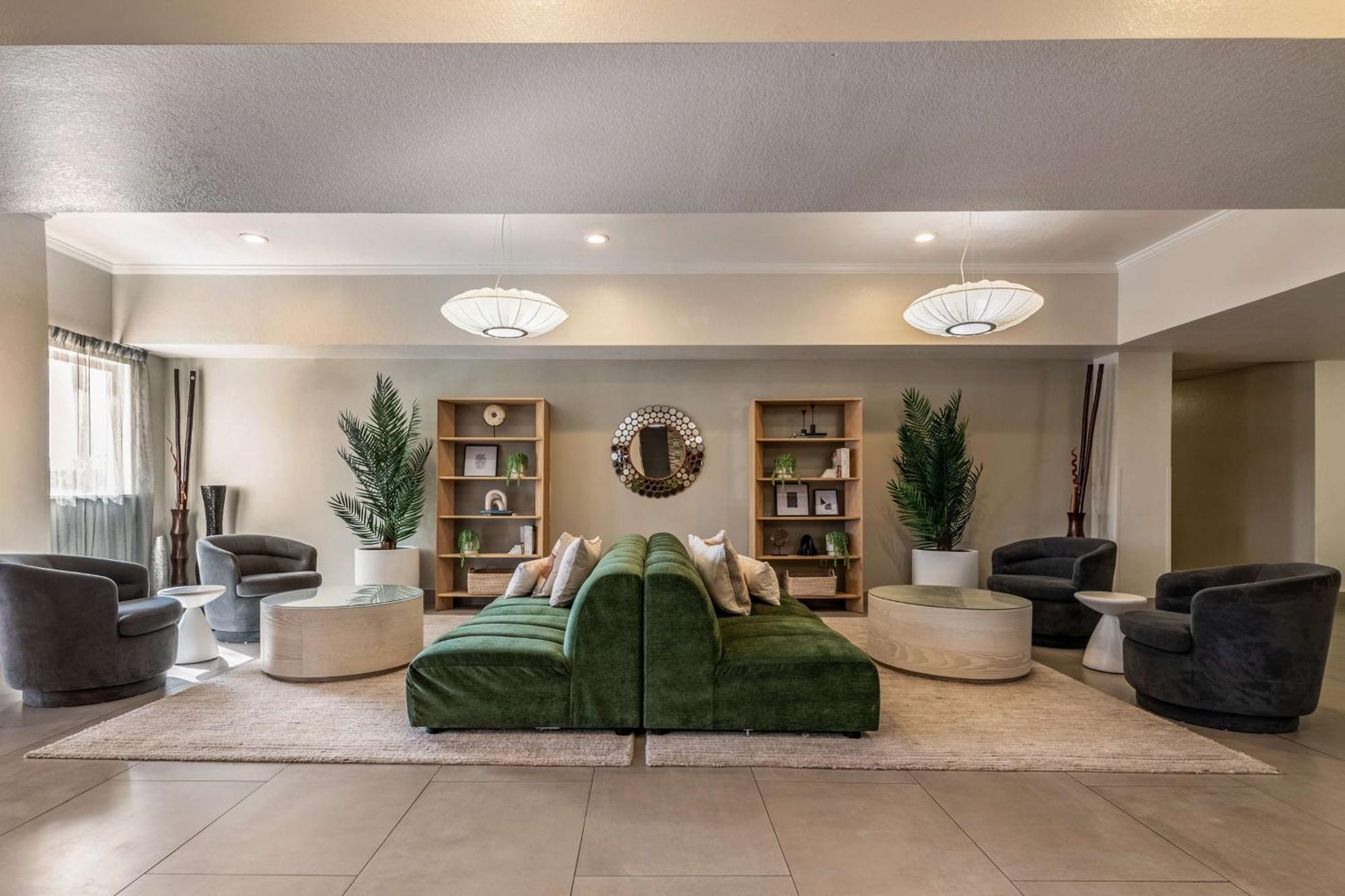 Best Western Auburndale Inn & Suites Экстерьер фото
